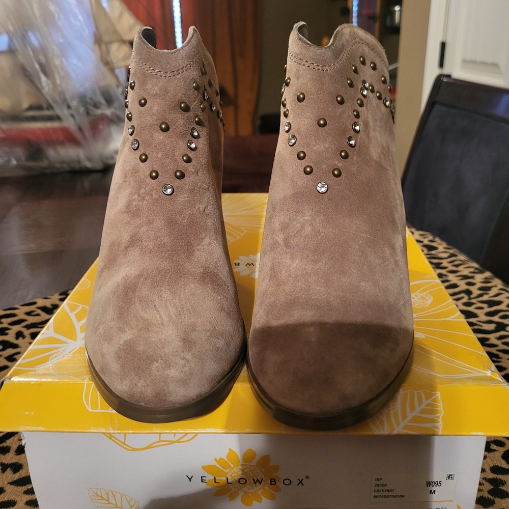Yellow Box Women's Tan Ankle Boots